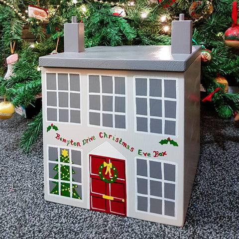 Georgian House Wooden Christmas Eve Box - Lindleywood