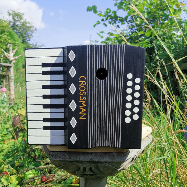 Personalised Accordion Bird Box - Lindleywood
