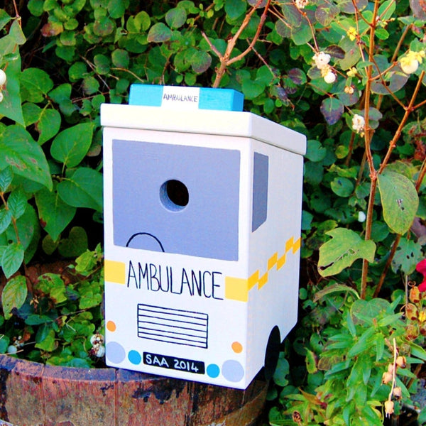 Personalised Ambulance Bird Box - Lindleywood