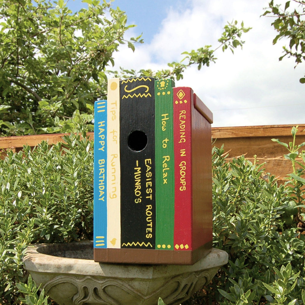 Personalised Books on a Shelf Bird Box - Lindleywood