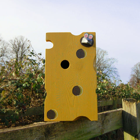 Handcrafted Cheese and Mouse Bird Box - Lindleywood