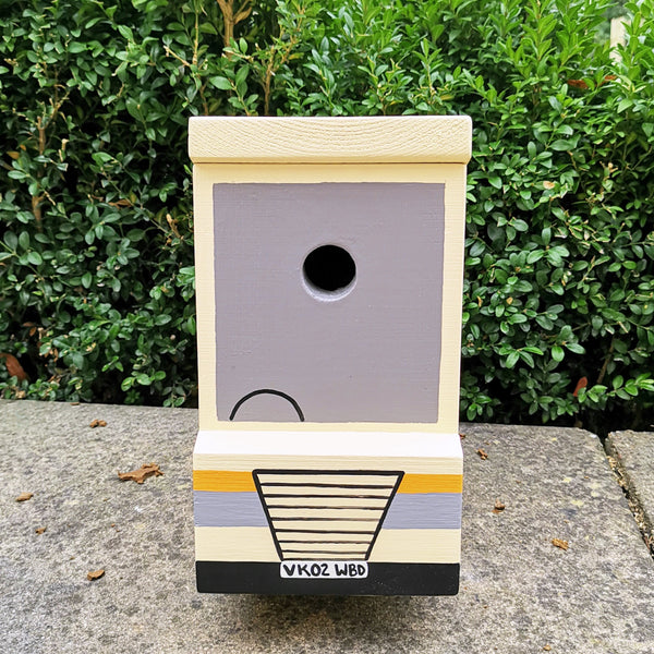 Personalised Delivery Van Bird Box - Lindleywood