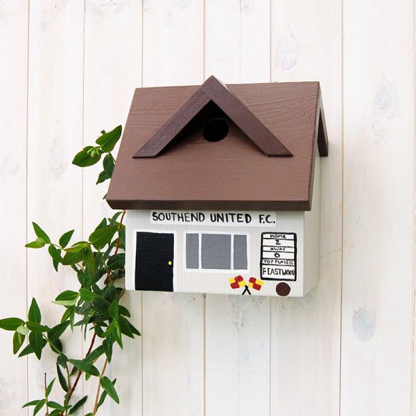 Personalised Football Club Bird Box - Lindleywood