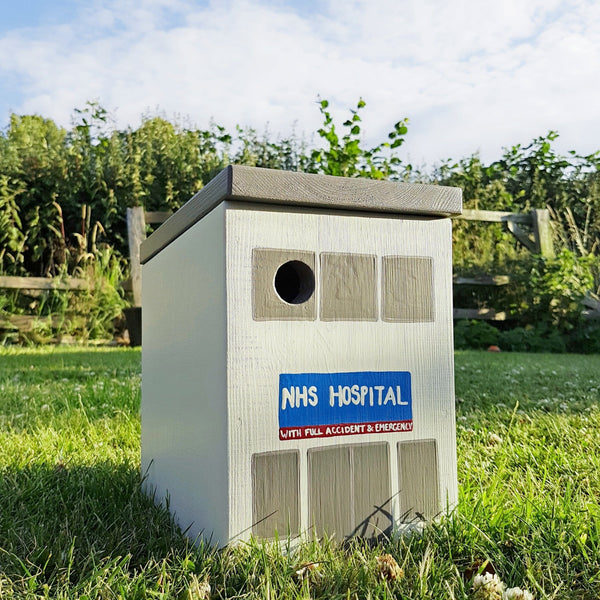 Personalised Hospital Bird Box - Lindleywood