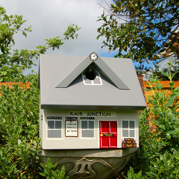 Personalised Train Station Bird Box - Lindleywood